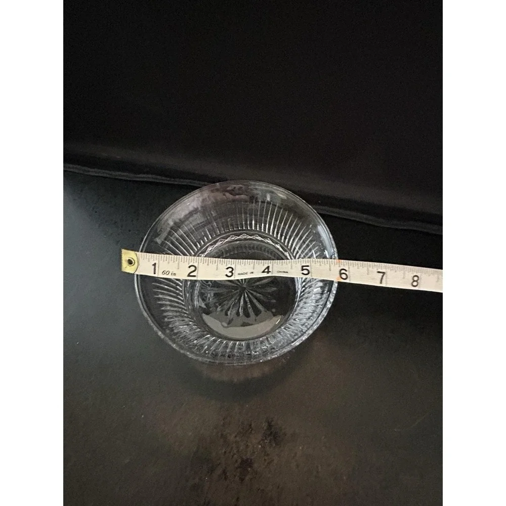 Clear Pressed Glass Starburst Pattern Round Bowl 6 in Dia x 3 in H